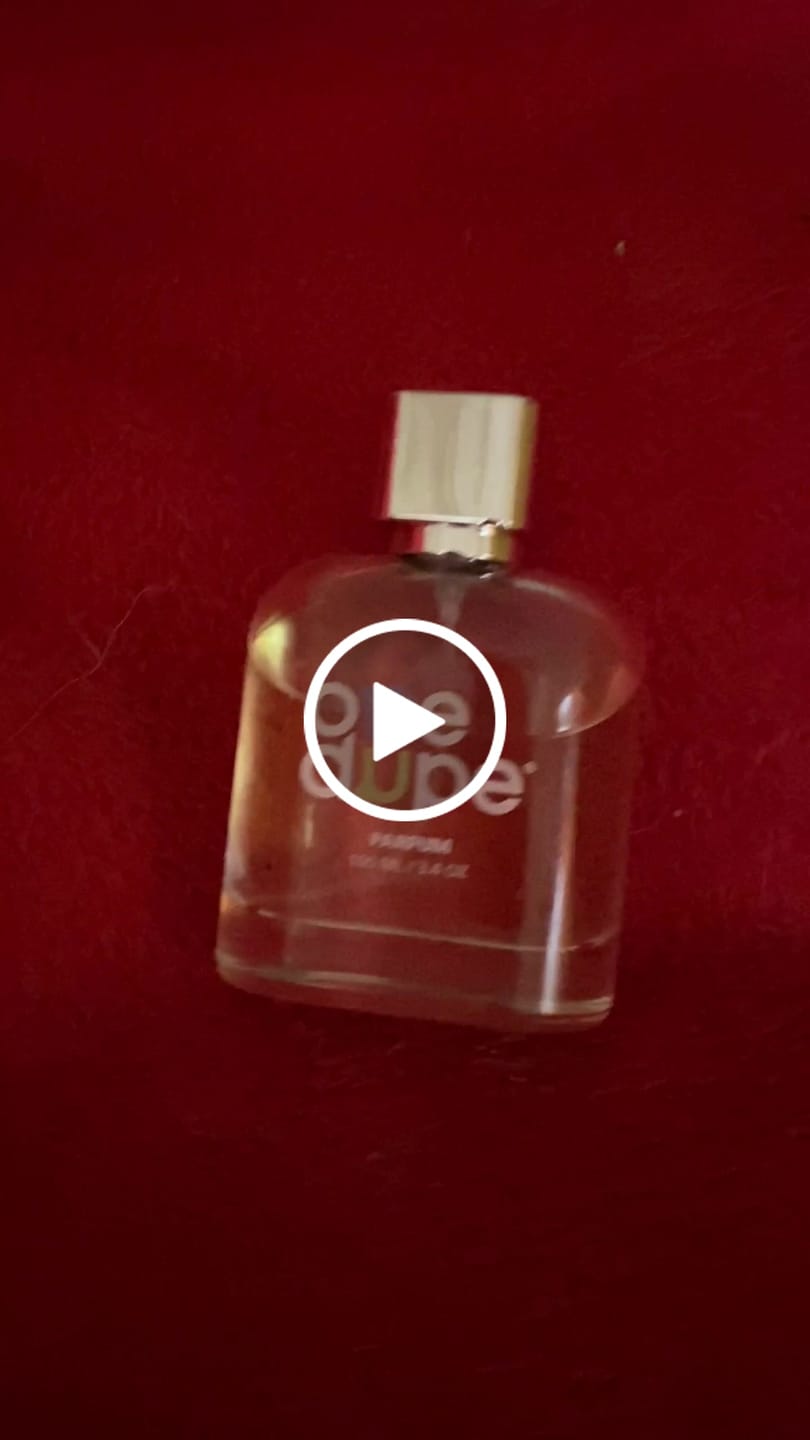 Customer video review of Pefume inspirado en Burberry Her de Burberry