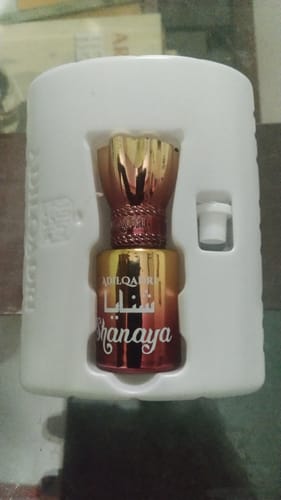 Customer photo review of Shanaya Luxury Attar Perfume