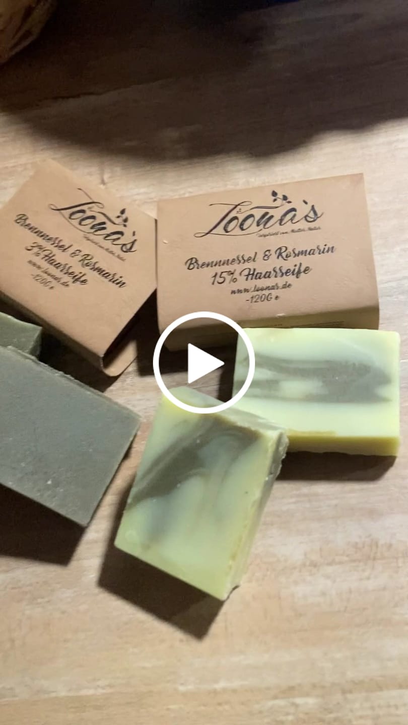 Customer video review of 15% Herbal-Love Haarseife (Haarwachstum & Haarglanz)