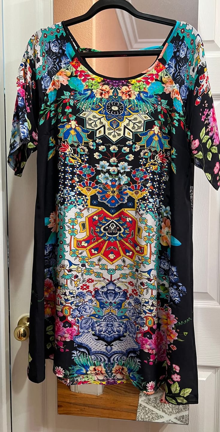 Customer photo review of EDEN - SLIT SLEEVE DRESS