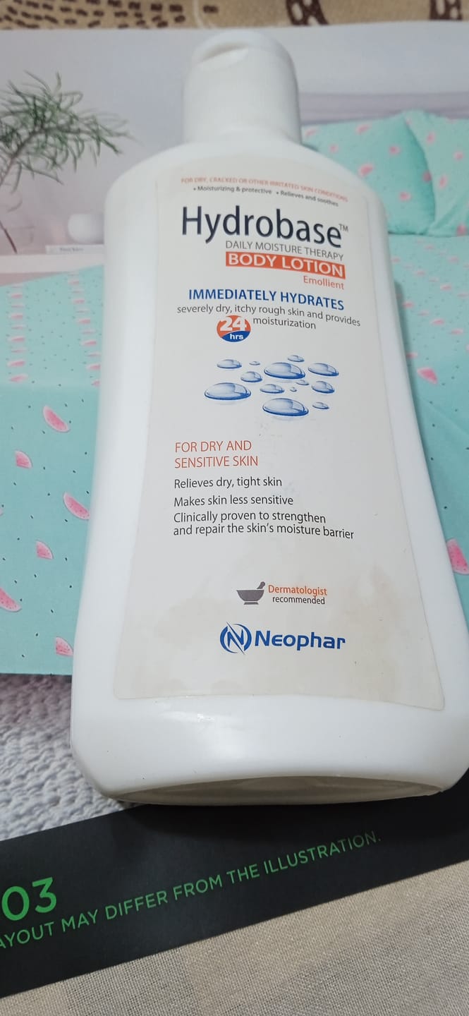 Customer photo review of Hydrobase Emollient Body Lotion