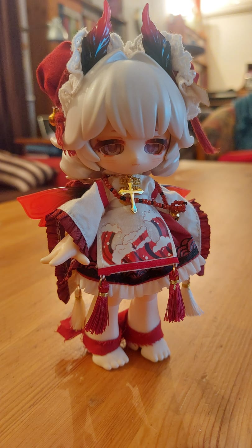 Customer photo review of Kukaka Insect Cafe Series Prayer & Judger Limited BJD Action Figure【Shipped in Sept. 2024】
