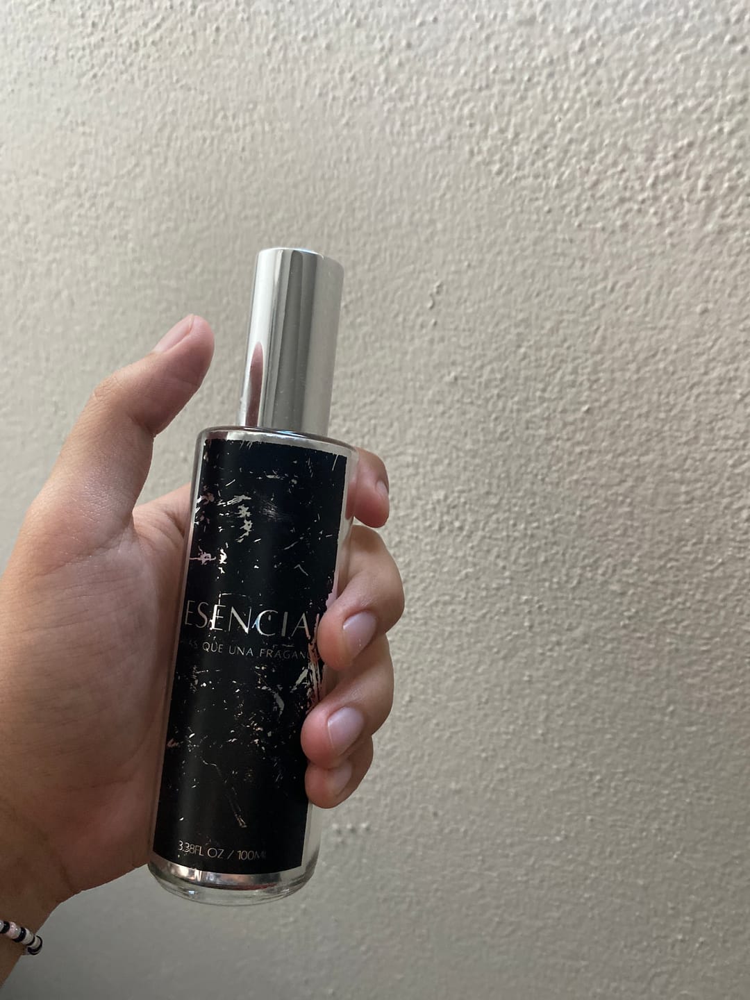 Customer photo review of H224 Inspirado en: Layton - Parfums de Marly