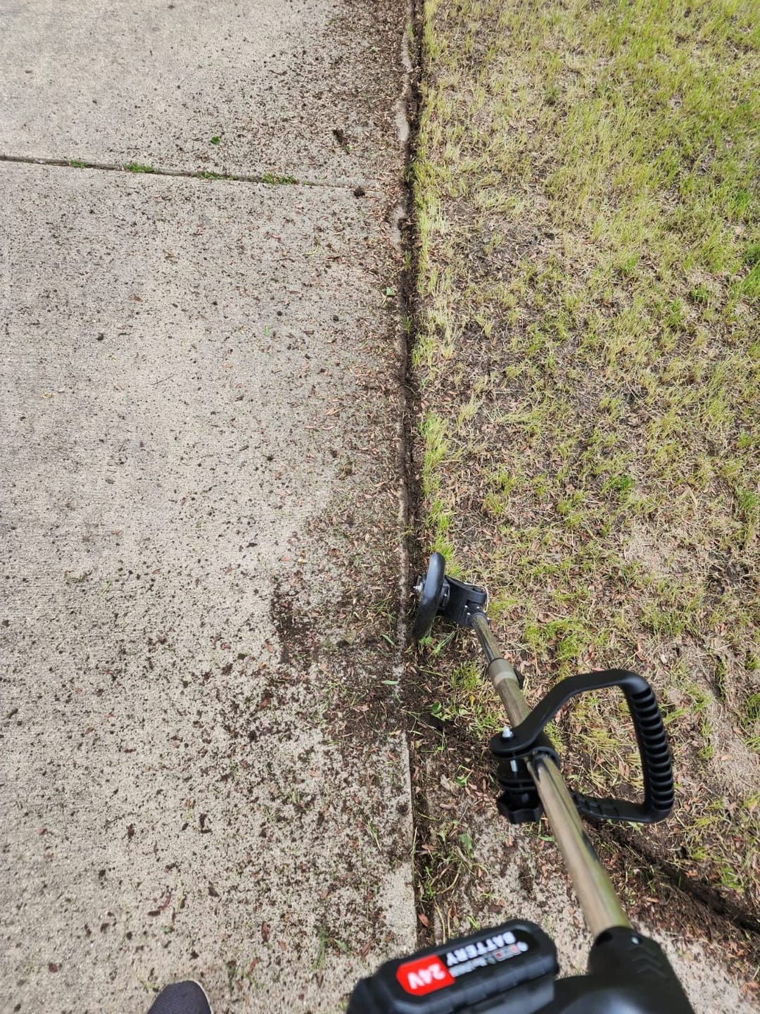 Customer photo review of Grazer™ : Best Powerful Electric Battery Operated Cordless Metal Blade Weed Eater / Grass Trimmer