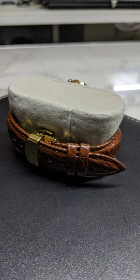 Customer photo review of Samsung Galaxy Watch Crocodile Leather Band