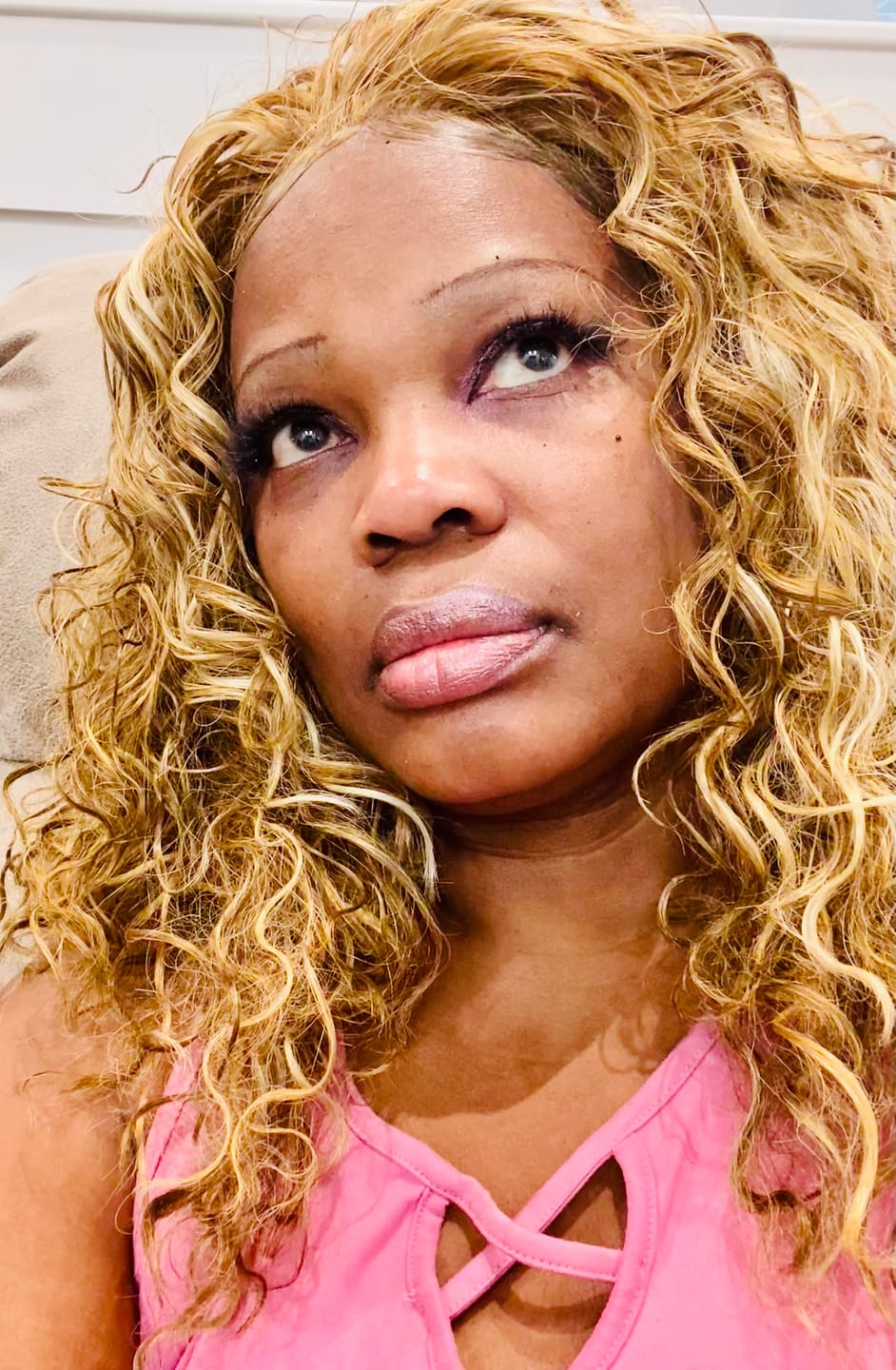 Customer photo review of Vanessa Express Synthetic Lace Front Wig TOPS YOLAN