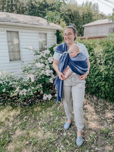 Customer photo review of Écharpe Ajustable Tissée (Ring Sling) | Azur
