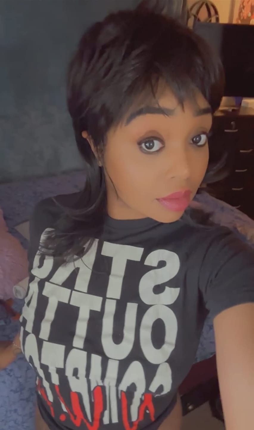 Customer photo review of Luvwin Pixie Cut Wigs Glueless Mullet Wigs With Bangs For Black Women