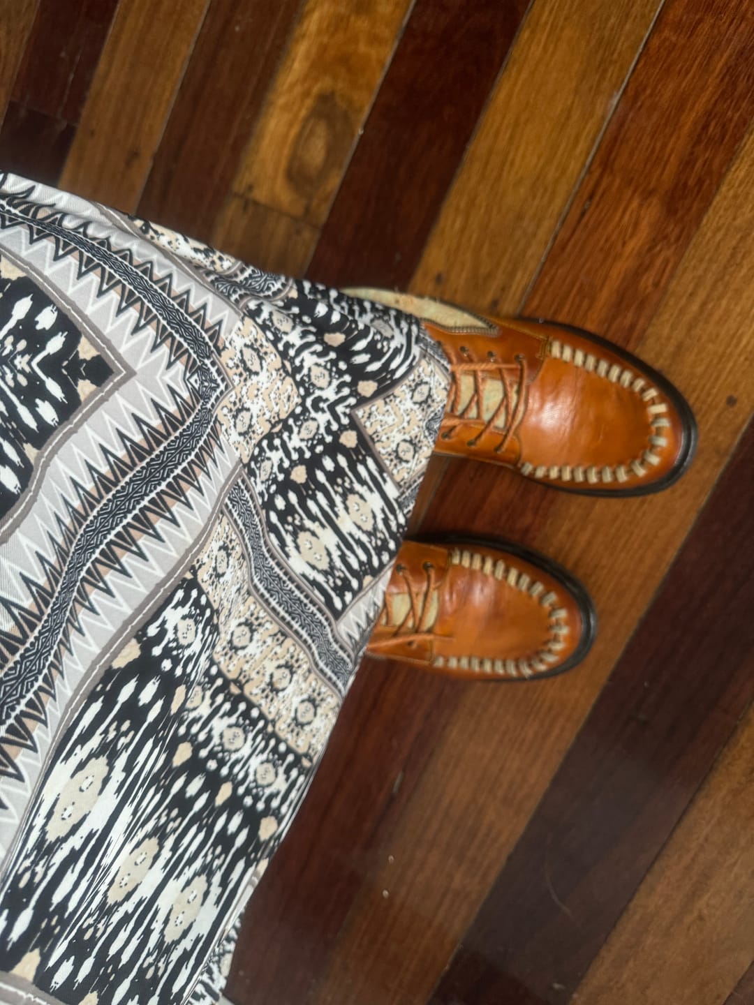 Customer photo review of Vintage Stitching Low Heel Ankle Boots