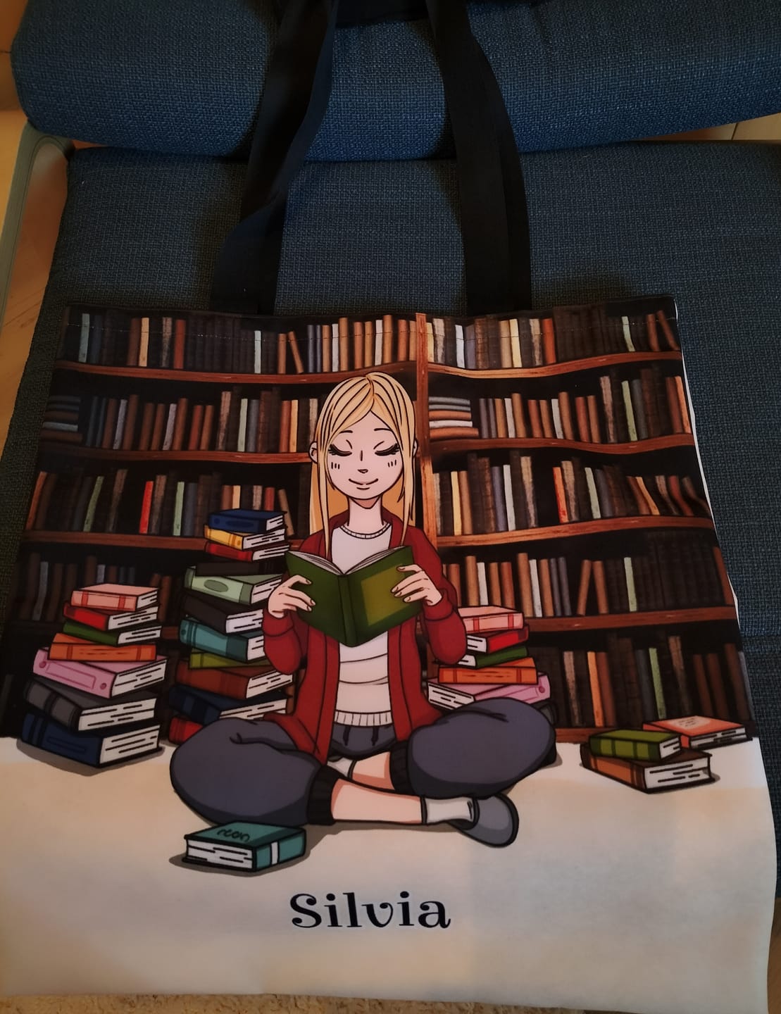 Customer photo review of Büchermädchen - Individuelle Tragetasche