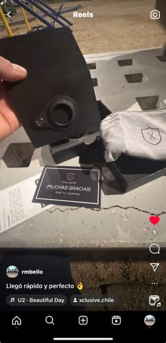 Customer photo review of Billetera Modelo AirTag