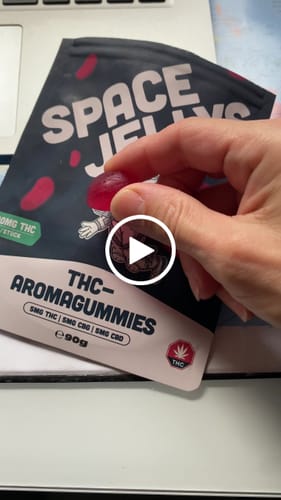 Customer video review of THC Spacejellies Vollspektrum | 100mg THC | 20 Stk.