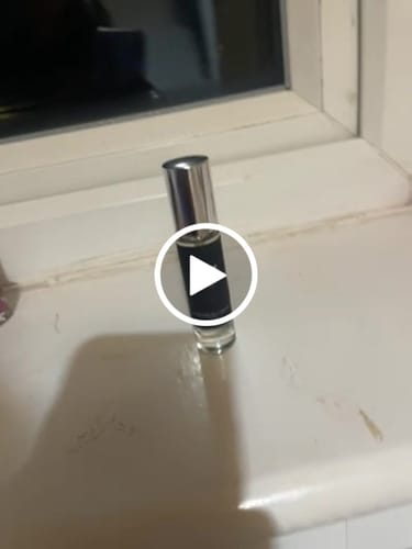 Customer video review of Rouge Avenue | Eau de Parfum