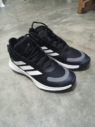 Customer photo review of adidas Men's Bounce Legends Basketball Shoes