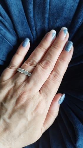 Customer photo review of Trillion Stones Ring