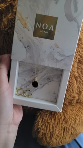 Customer photo review of COLLAR BLACK DALÍ  + ARGOLLAS BLACK LÍA 13 DE REGALO