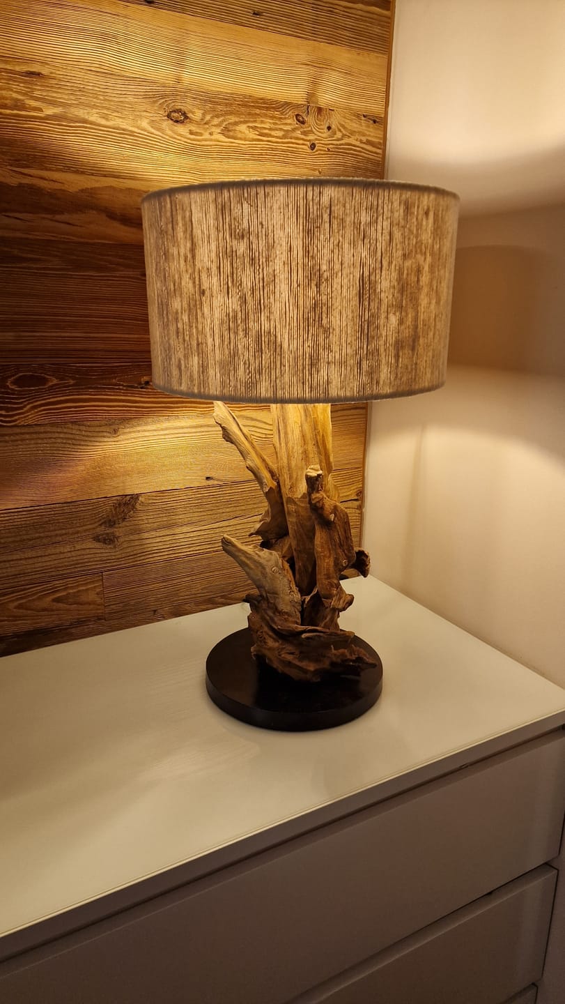 Customer photo review of Wurzel Tischlampe IKAL XS | Höhe 62 cm inkl. Lampenschirm