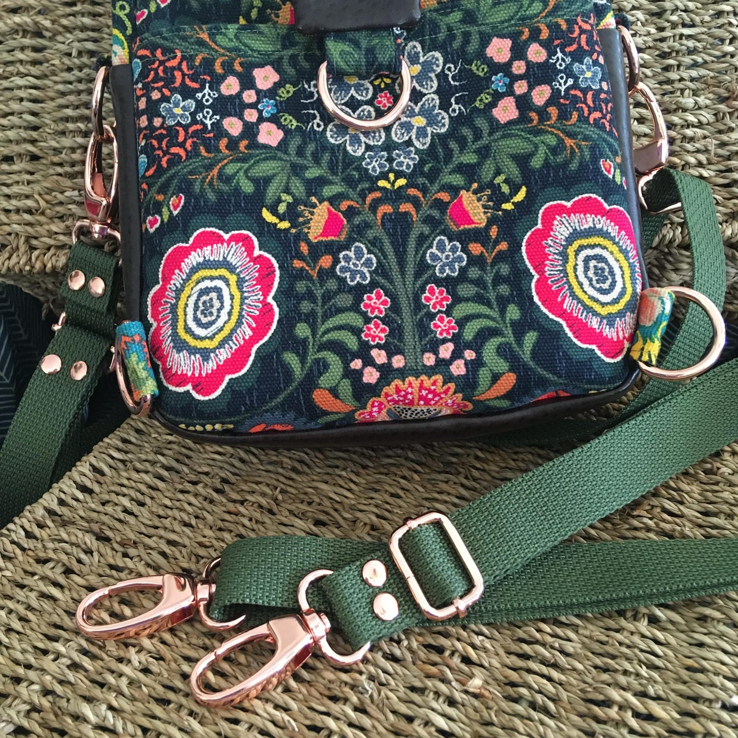 Customer photo review of Designer Swivel Hook (2 pack) - 1 1/2 Inch