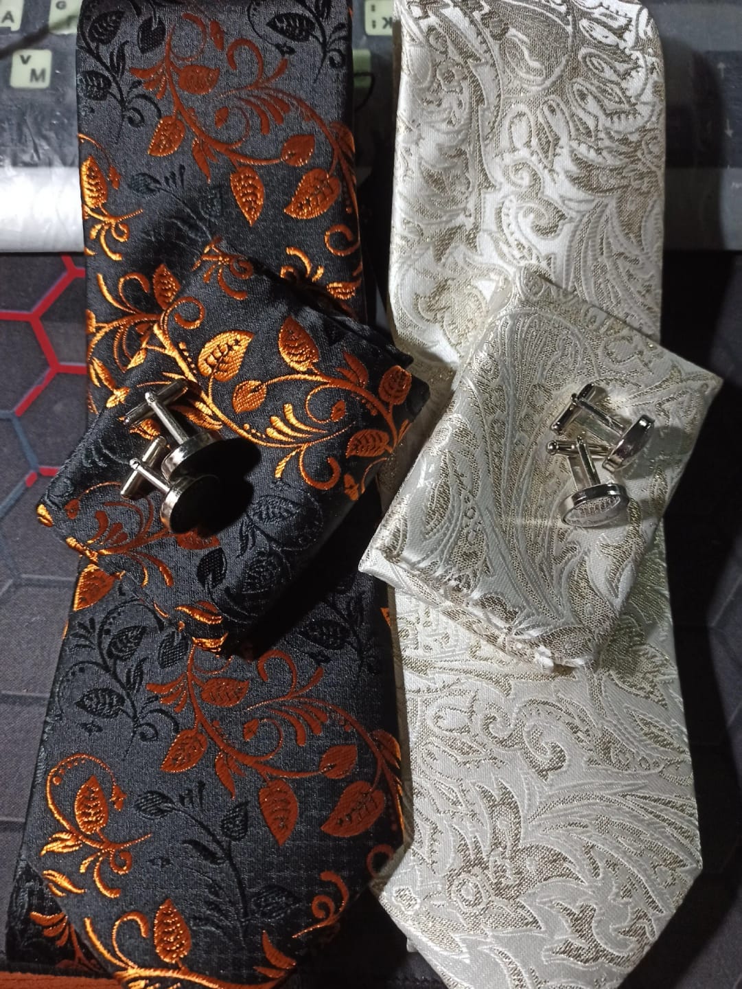 Customer photo review of Black Golden Floral Silk Necktie Pocket Square Cufflinks Set