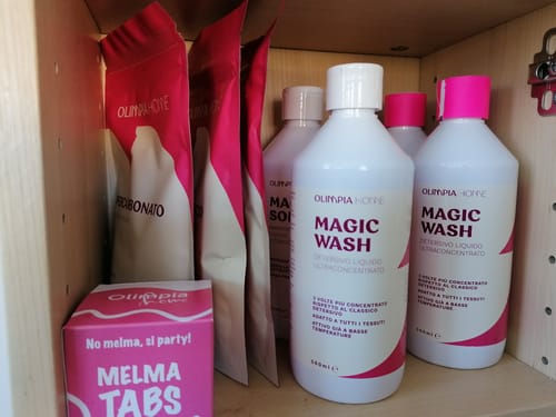 undefined review of Magic Wash ml.500 - Il Detersivo Professionale per un Bucato Perfetto image 1 out of 1