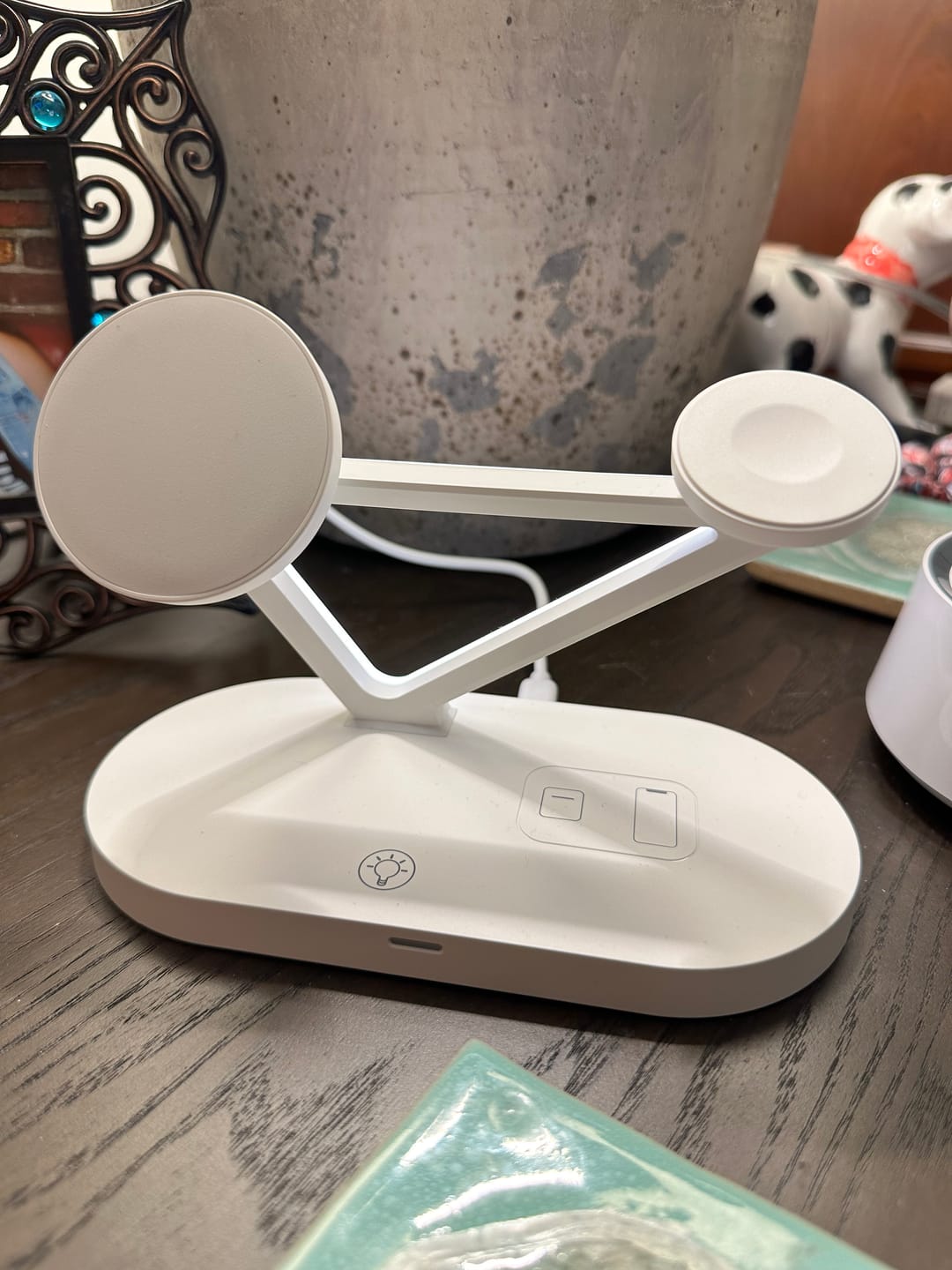 Customer photo review of PRISM CHARGING STATION BY MDRNDOCK