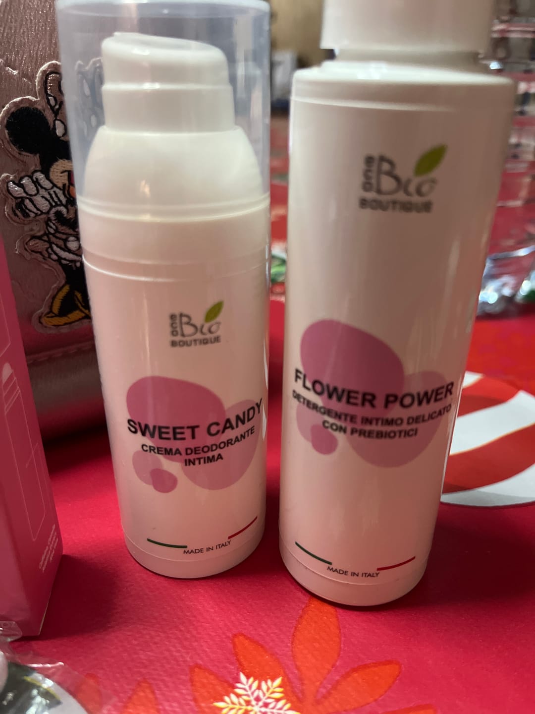 Customer photo review of V Skincare Kit
