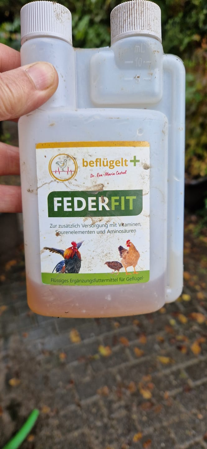Customer photo review of Federfit für gesundes und glänzendes Gefieder