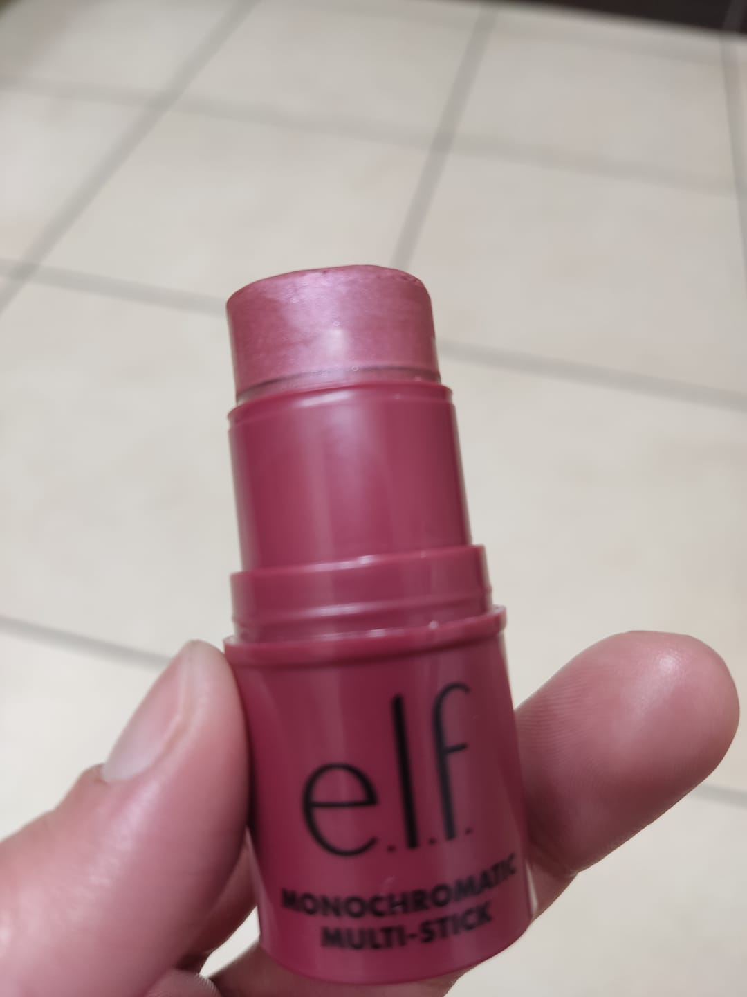 Customer photo review of MONOCHROMATIC MULTI STICK