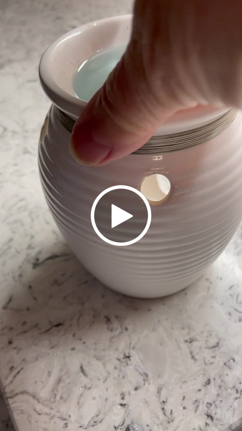 Customer video review of White Musk & Amber Gel Melt