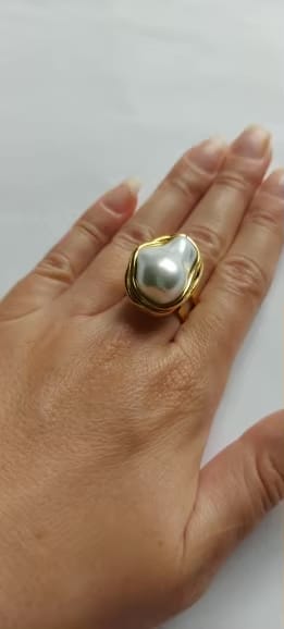 Customer photo review of ModernMuse Pearl Adjustable Ring