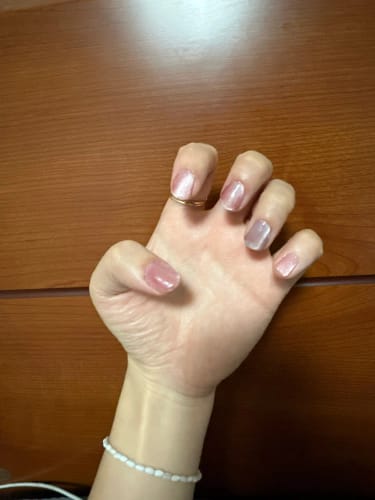 Customer photo review of Magnetic Cat Eye Gel Nail Polish/6Pcs 🔥Total Savings Pack🔥
