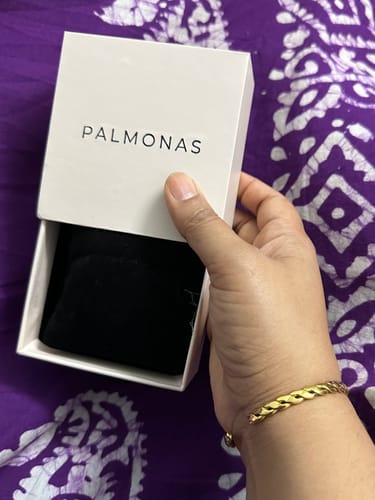 Customer photo review of Golden Twirl Bracelet