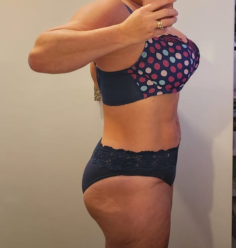 Customer photo review of Self Tanning | 150 Capsules