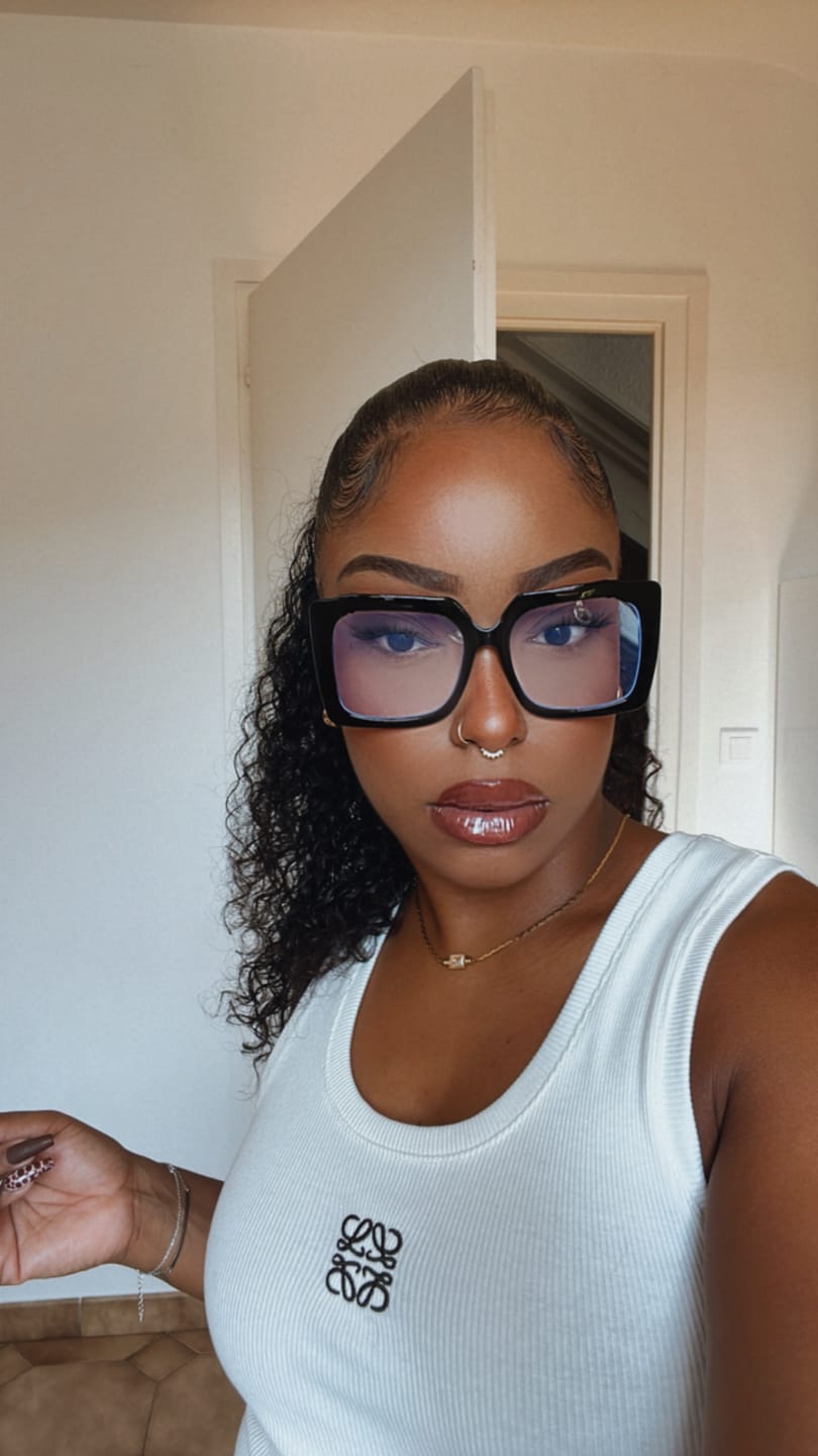 Customer photo review of Cire coiffante CAPINUTRI naturelle nourrissante sans résidus ni trace blanche