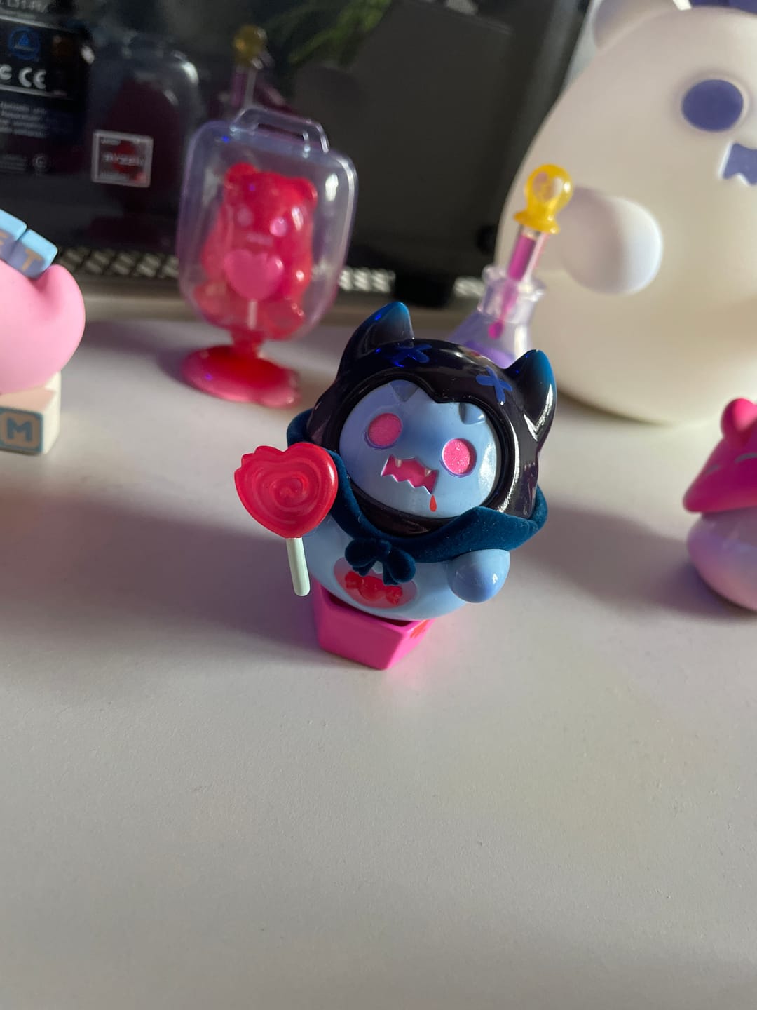 Customer photo review of ShinWoo Ghost Bear Vampire Candy Shop Series Blind Box