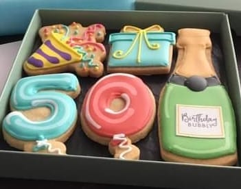 Customer photo review of Birthday Balloon Biscuit Box