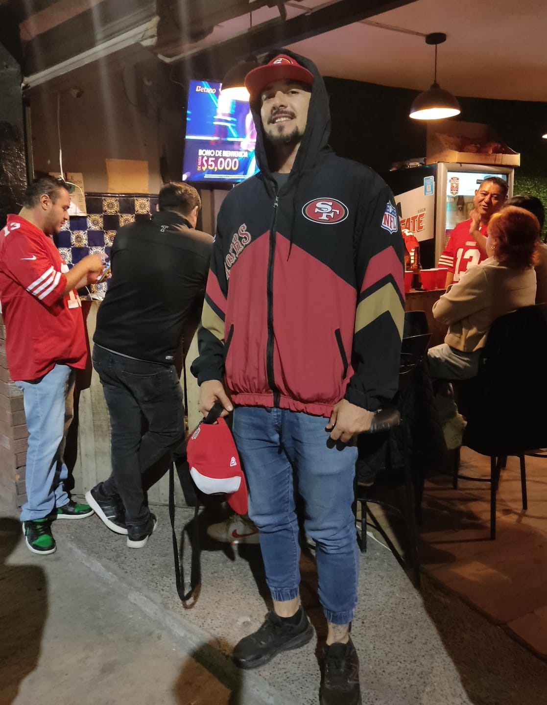 Customer photo review of Bomber Jacket San Francisco 49ers