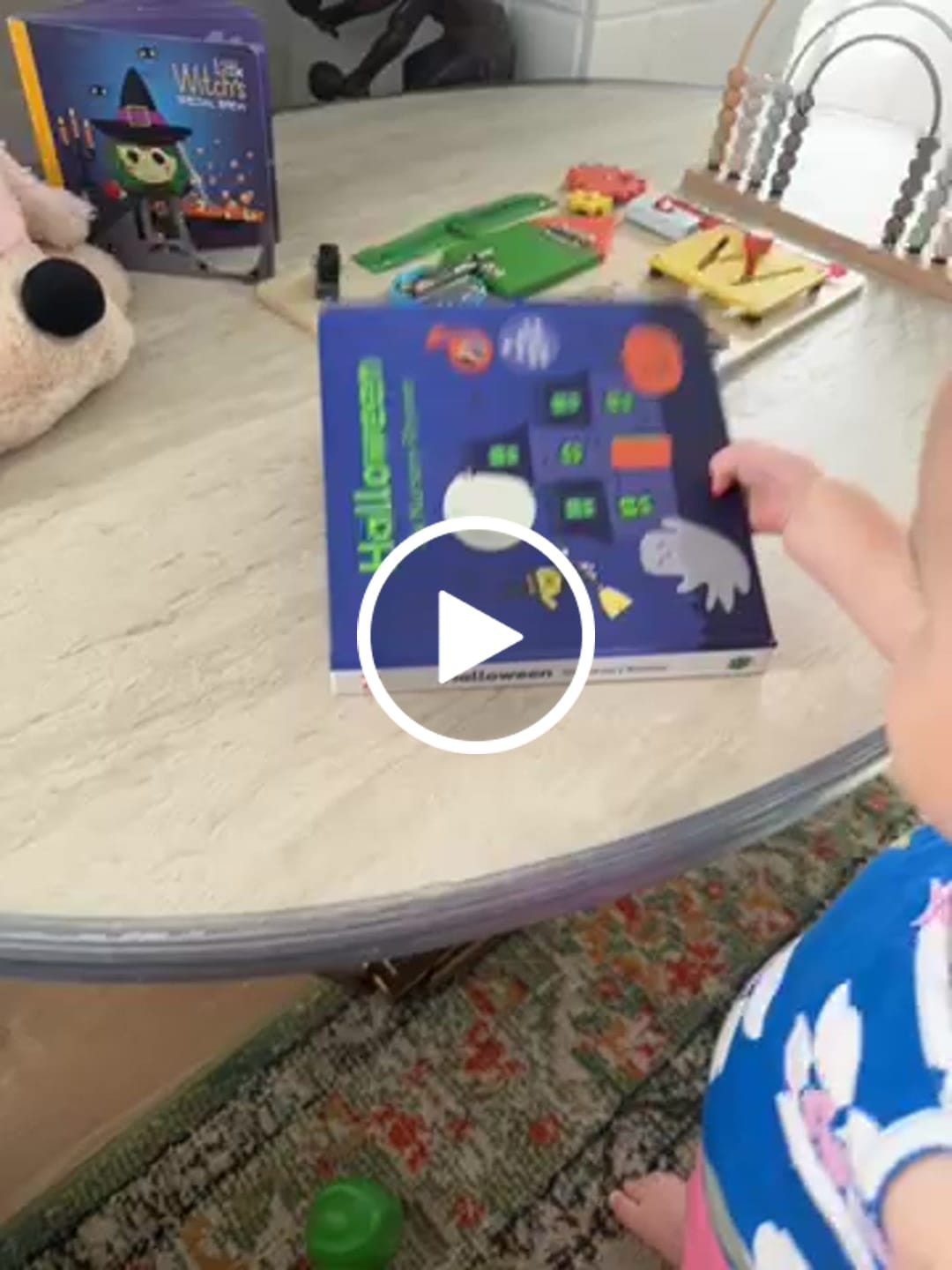 Customer video review of Halloween Nursery Rhymes Glow-in-the-Dark - Rechargeable sound book