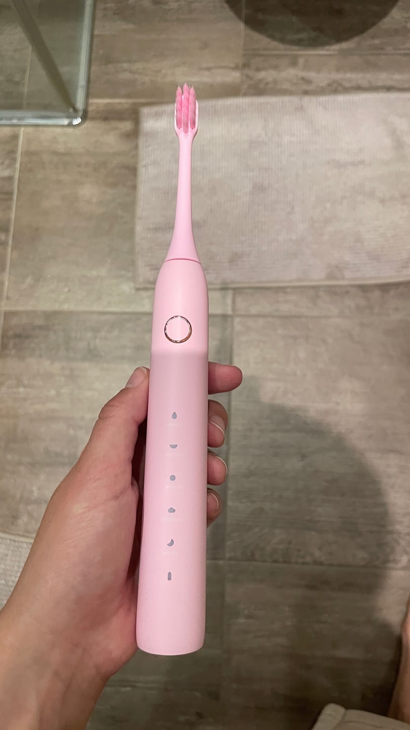 Customer photo review of Smile™ Elektrinis Dantų Šepetėlis