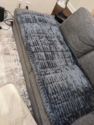 Customer photo review of Dog Bed Cover Sofa Protector,Anti Slip Sofa Covers for Living Room Couch Covers,Sofa Mat,Seat Cover,Dog Mat,Pet Pad for Furniture 1 Piece