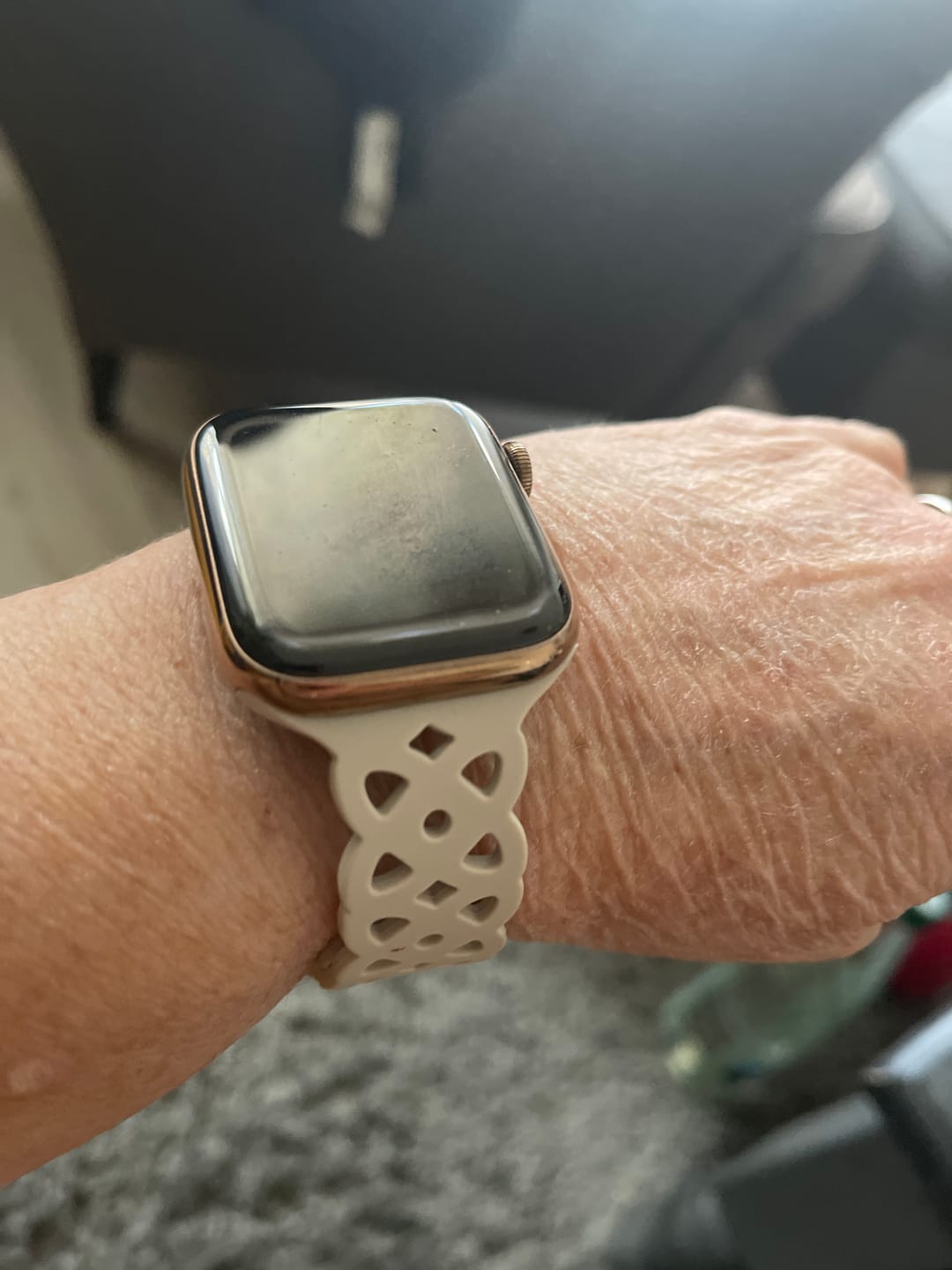 Customer photo review of Apple Watch Silikonband "Celine"