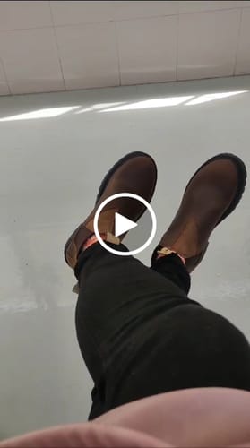 Customer video review of Botín Original 2.0 Café Rústico Mujer