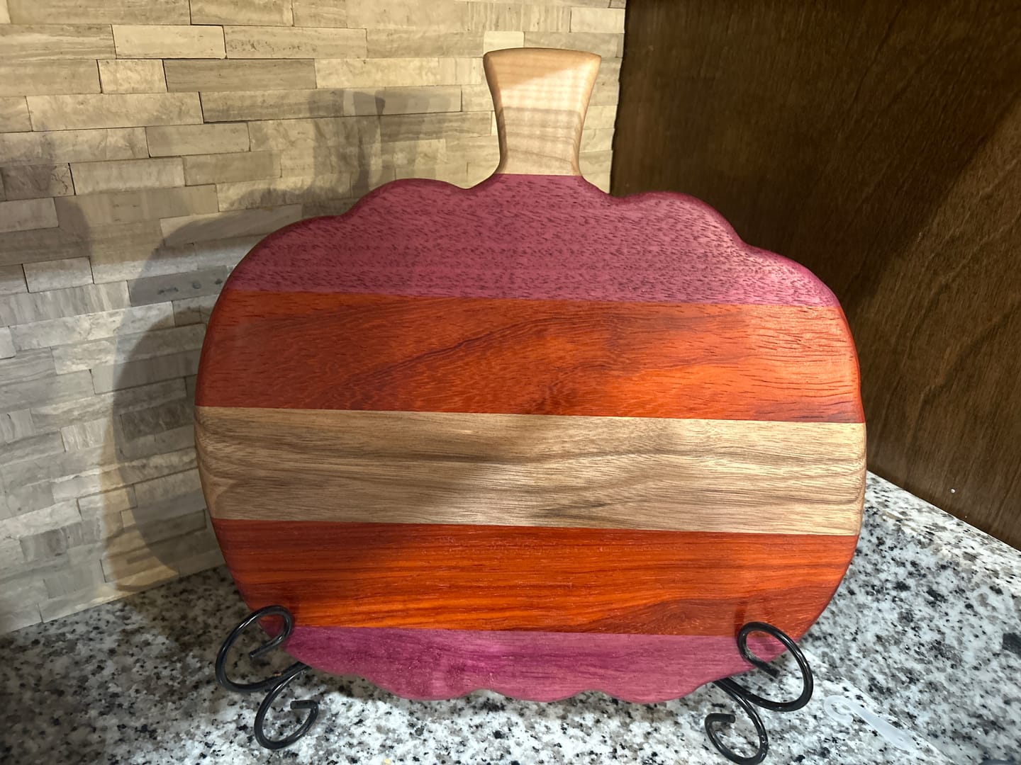 Customer photo review of 11.75x11.75" Pumpkin Serving Board Acrylic Router Template
