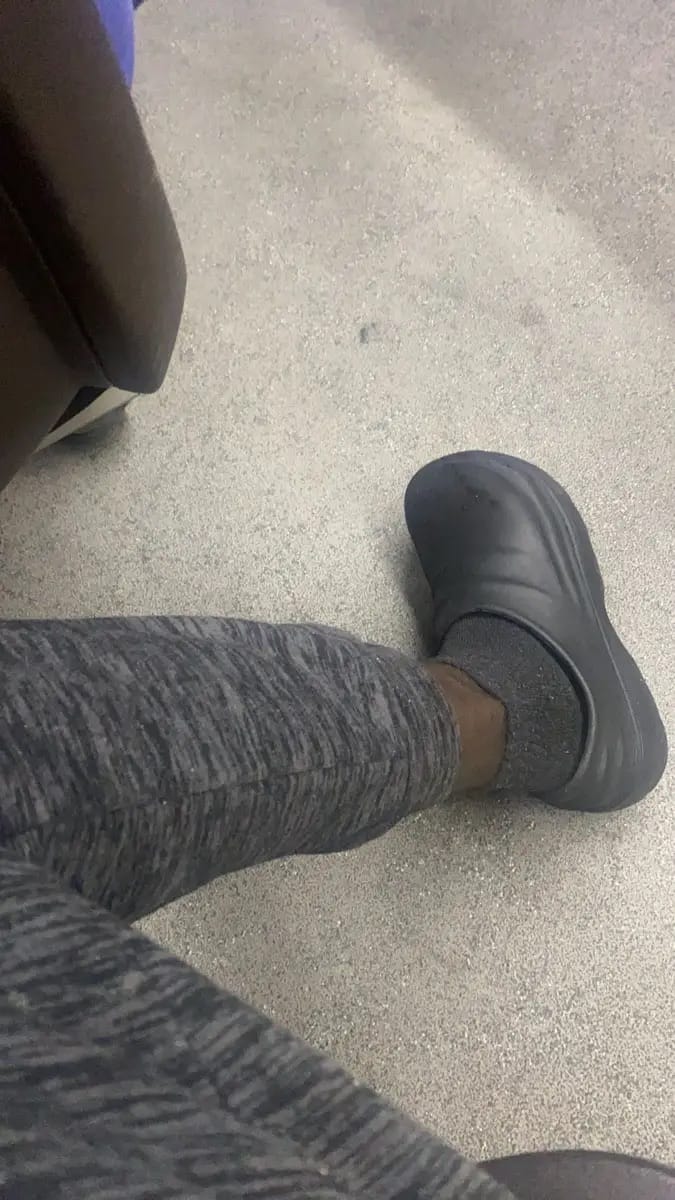 Customer photo review of Torrey Classic - Healthy & Non-Slip Comfort Clogs