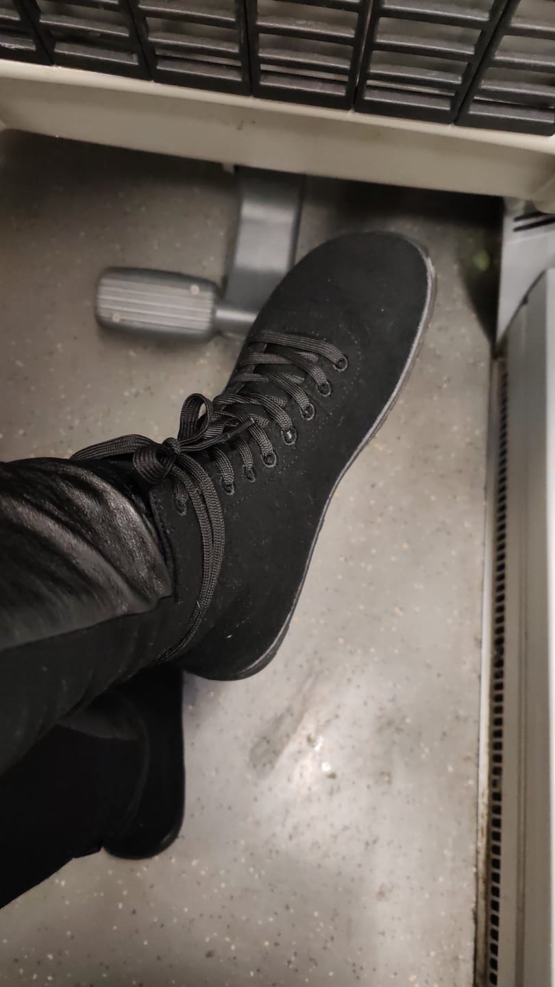Customer photo review of Vaistoa Tunto -paljasjalkatennarit
