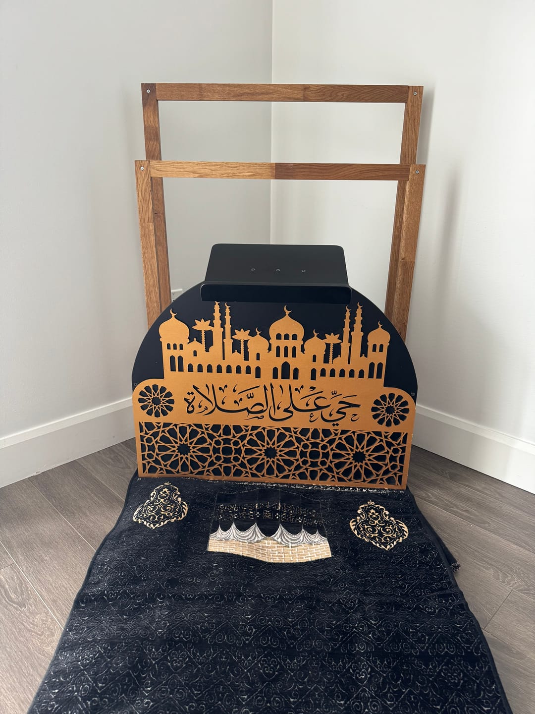 Customer photo review of Prayer Rug Holder - Wooden Prayer Mat Stand and Storage Ideas