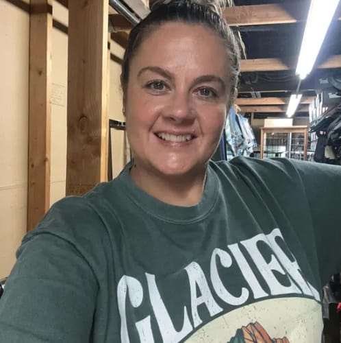 Customer photo review of Glacier National Park "Big and Bold" Comfort Colors T-Shirt
