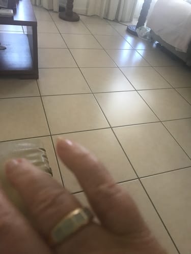 Customer photo review of 0.20ct TW Diamond Men's Wedding Band in 9ct Yellow Gold
