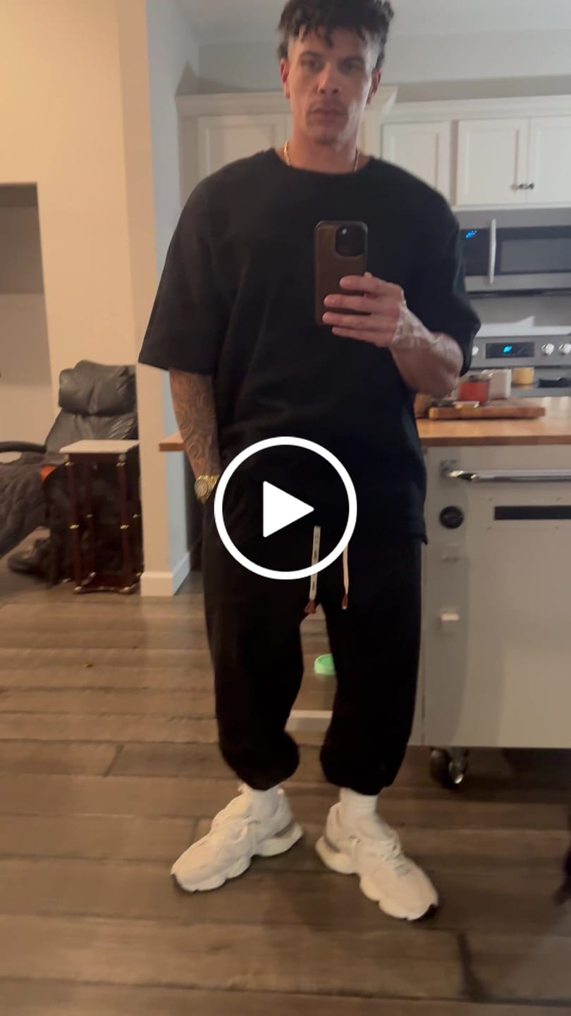 Customer video review of Oba Oversized Shirt