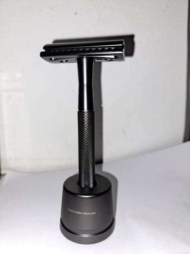 Customer photo review of Doble Edge Razor set Metal mate